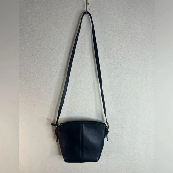 Vintage Coach Soho Mini Basket vintage 4107 Black Leather Crossbody - Picture 3 of 14